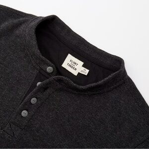 Flint and Tinder Herringbone Jacquard Henley
 in Charcoal (Extra Large)
